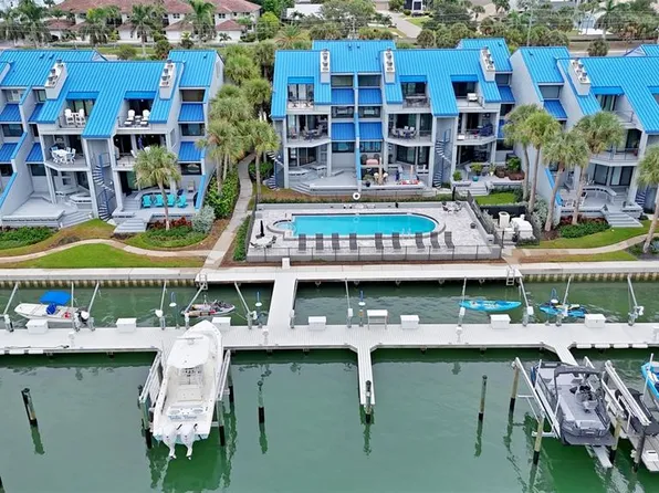 910 PINELLAS BAYWAY S #107, TIERRA VERDE, FL 33715