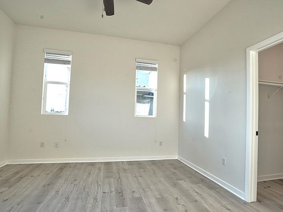 4th image of 22021 S Normandie Ave
