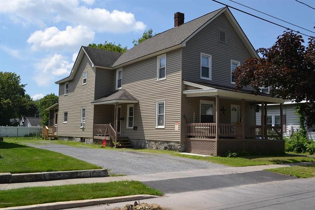 18 Marion Ave, South Glens Falls, NY 12803 Zillow