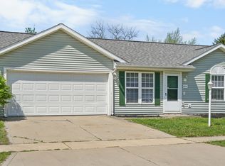601 S Sunny Ln, Urbana, IL 61802
