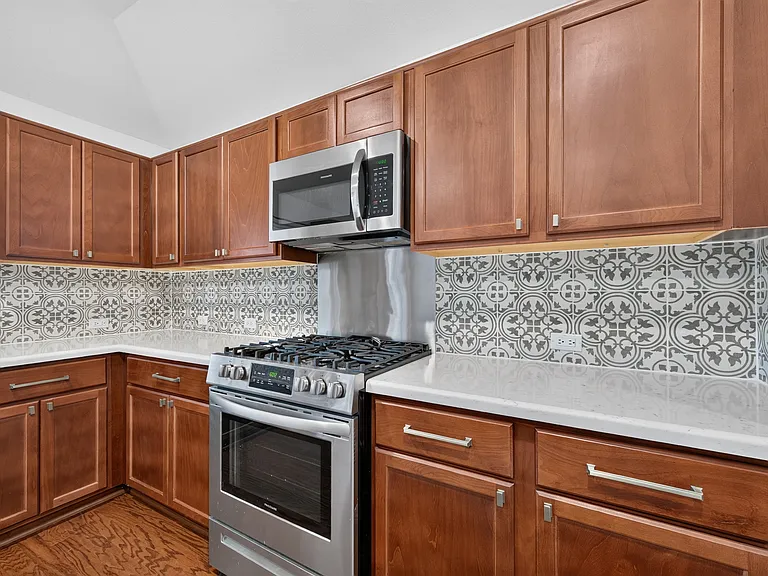 6904 Pleasanton Pkwy — Photo 14