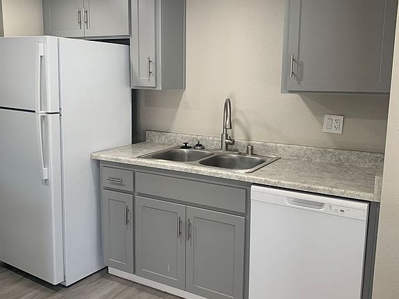 4th image of 1227 Corral Creek Ave #12-4