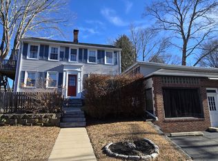 87 Main Street, Deep River, CT 06417