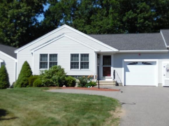 1st image of 17 Rainbow Dr #17