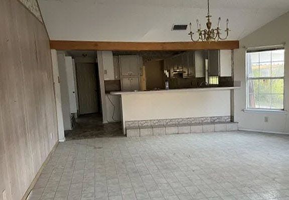 4th image of 505 W Saint Peter Ave