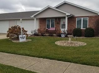 1134 Breeze Way, Washington, IL 61571