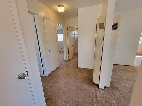3rd image of 456 N 6th St #3