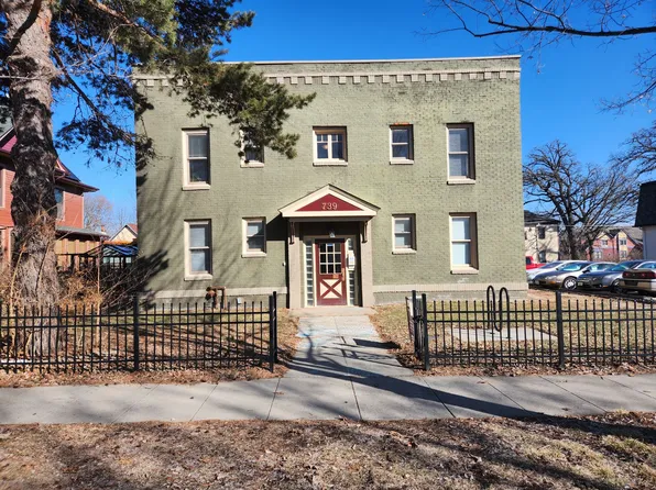 739 17th St #4, Des Moines, IA 50314