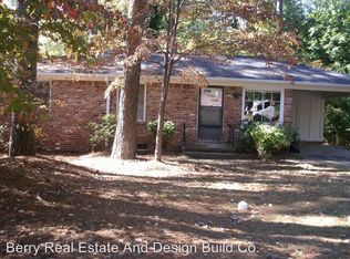 1121 Greenbriar Cir, Decatur, GA 30033