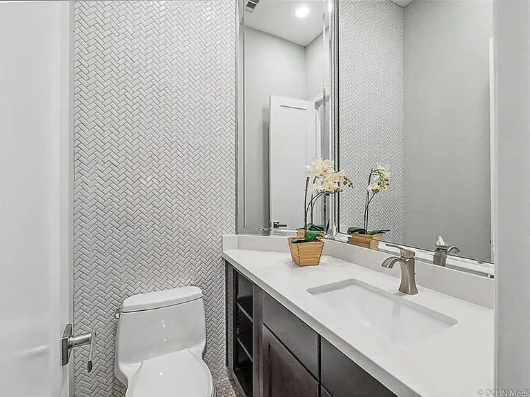 1028 Patterson — Photo 14