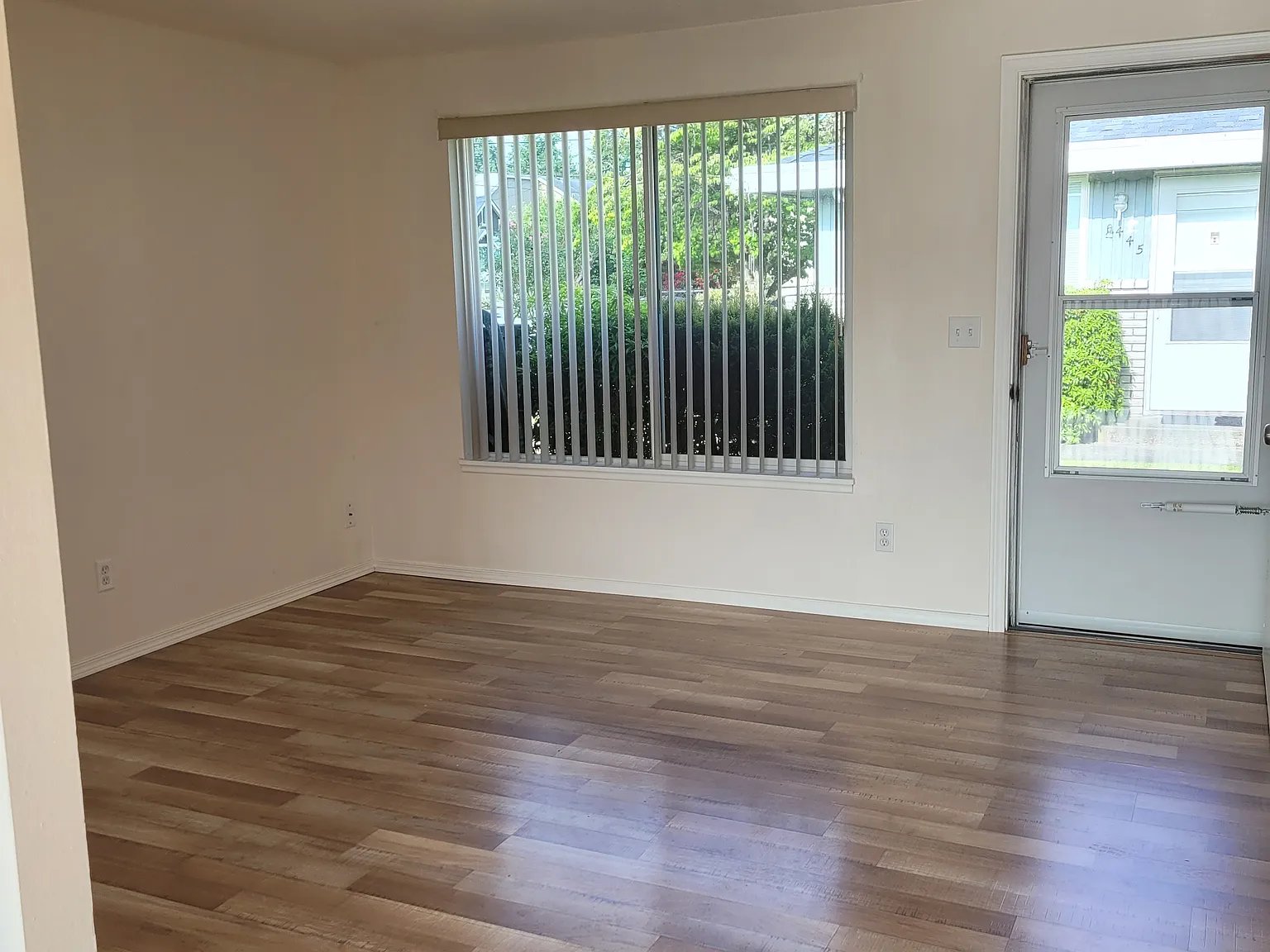 1 bed, 550 sqft, $1,375 — Photo 2