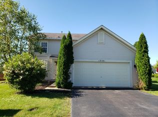 1335 Dahlgren Ln, Minooka, IL 60447