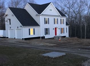 37 Arbor Xing, East Lyme, CT 06333
