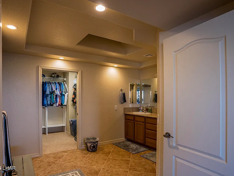 3761 Hiawatha Dr — Photo 26