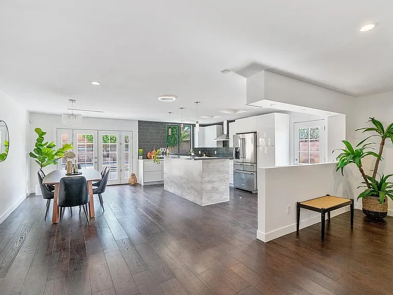 13940 Bermax Ave — Photo 5