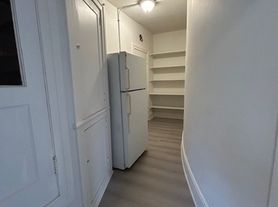Spacious Remodeled 1 Bedroom conveniently located in downtown Berkeley