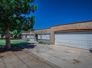2300 Rosendo Garcia Rd SW, Albuquerque, NM 87105