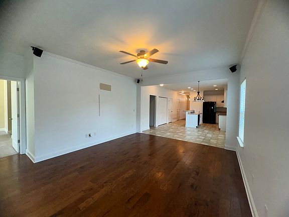 2nd image of 430 Brantley Cove Cir
