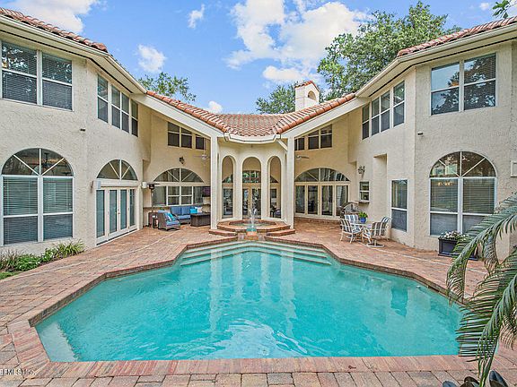 4th image of 6647 Epping Forest Way N