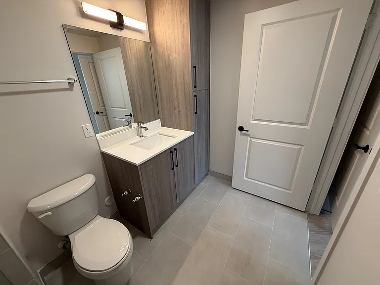 Bay Pointe Apartments — Photo 58