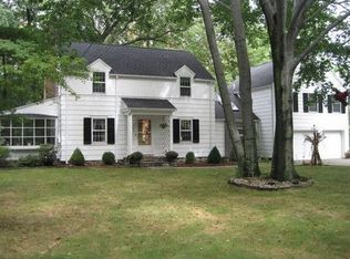77 Locust Hill Rd, Darien, CT 06820