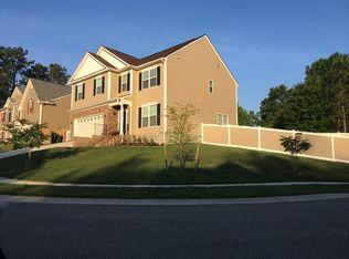 103 Paths Ridge Ct, Yorktown, VA 23690