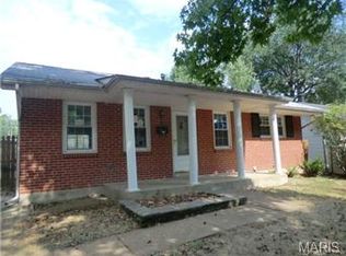 9706 Hale Dr, Saint Louis, MO 63123