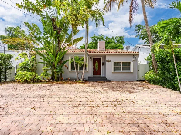 260 SW 29th Rd, Miami, FL 33129