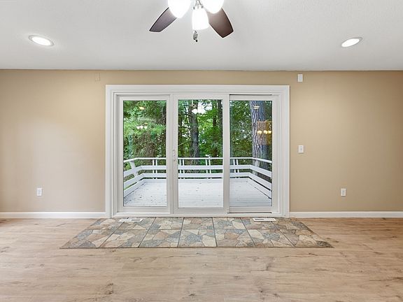 5th image of 9 Flintlock Ln