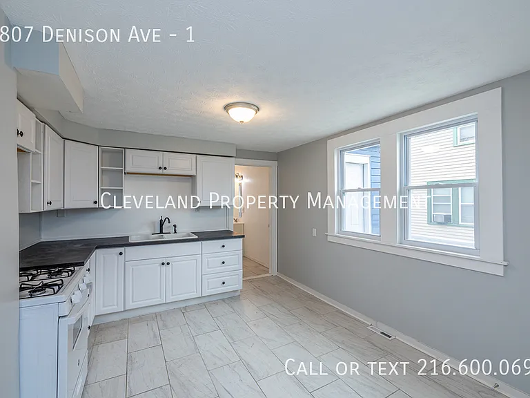 1807 Denison Ave #1 — Photo 3
