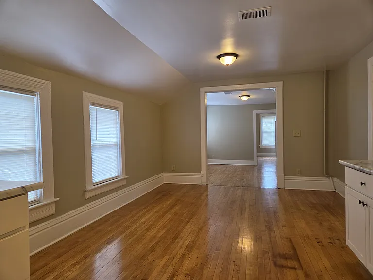814 E Lincoln Ave #A — Photo 7