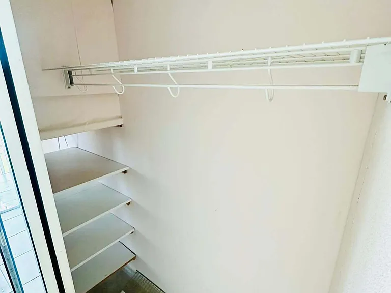 330 SE 2nd St #404G — Photo 5