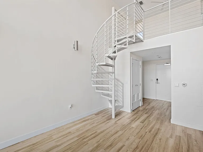 Uptown Lofts — Photo 75