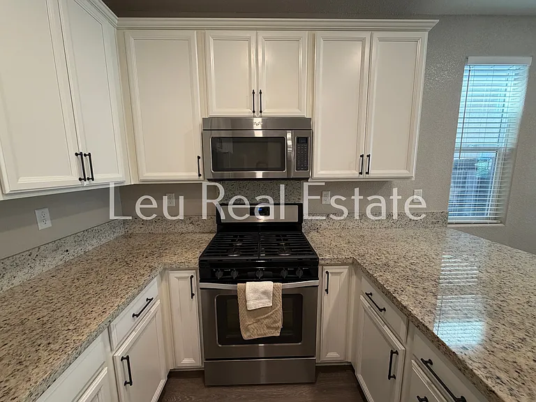 10842 Samasco Way — Photo 5
