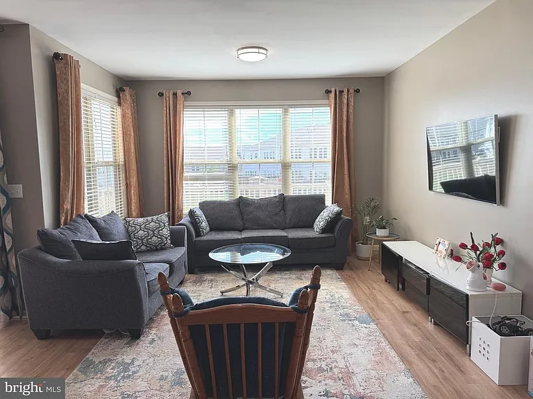 42565 Dreamweaver Dr — Photo 11