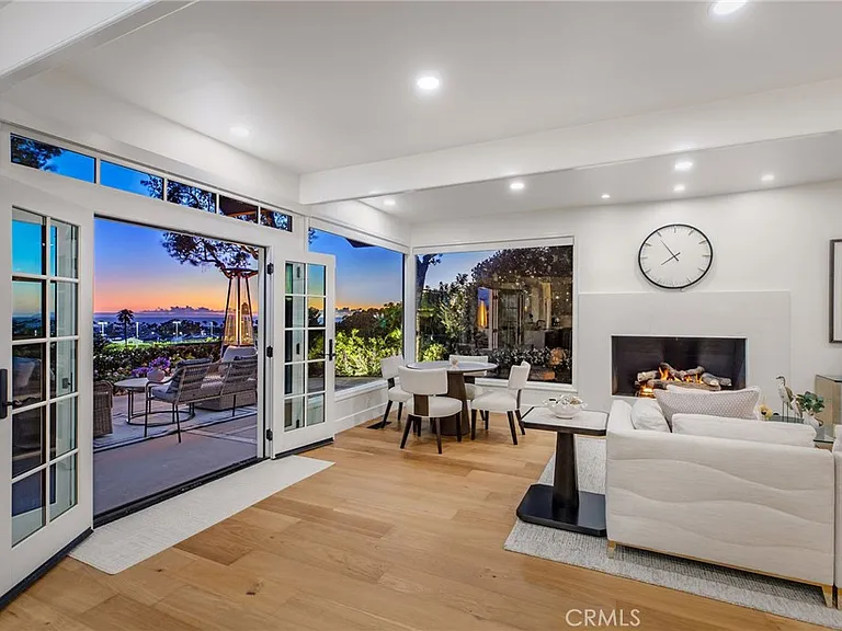 3007 Harbor View Dr — Photo 3