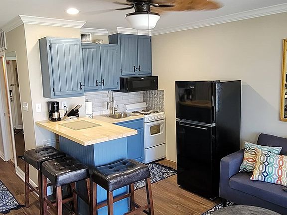 3rd image of 3938 Surfside Blvd Unit 1111