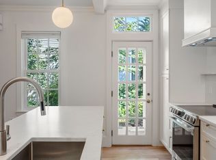 24 Sparks St #0, Cambridge, MA 02138