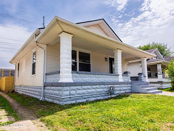 3rd image of 305 N 32nd St