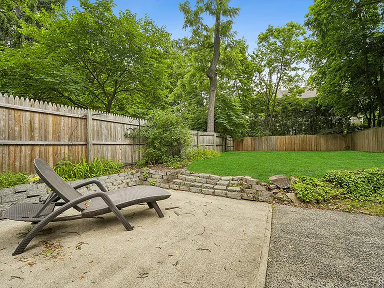 485 Valley Rd #2 — Photo 23