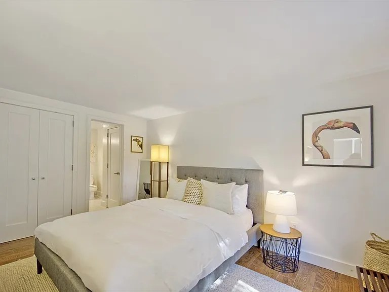 41 Hawthorne Rd — Photo 21