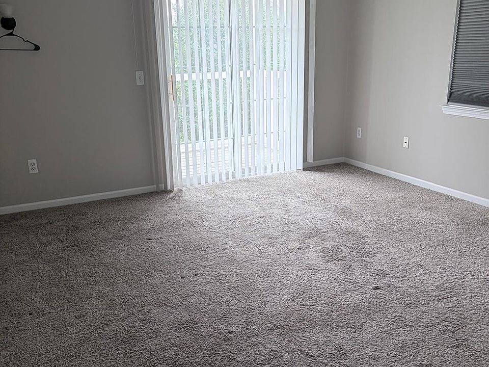 5860 Acorn Ln, photo 11