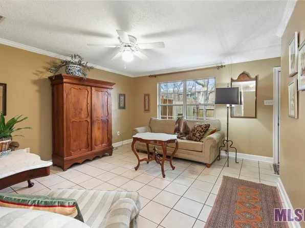 4625 Parkoaks Dr APT 32, Baton Rouge, LA 70816