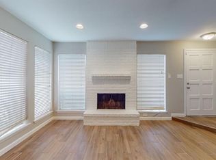 7713 Bateman Ln, Houston, TX 77088