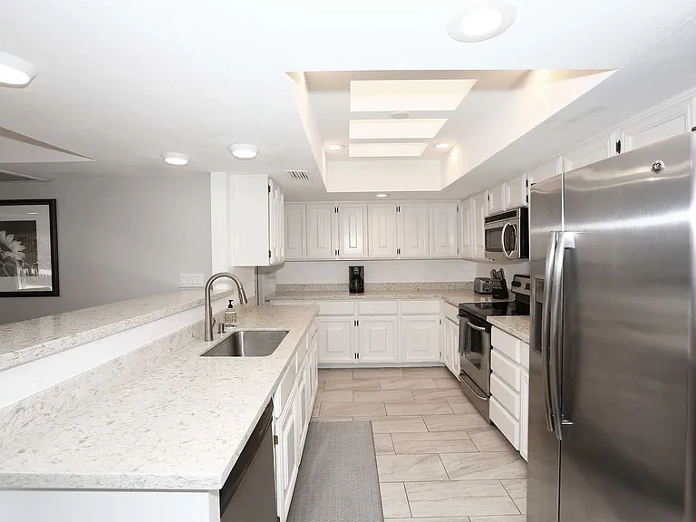 8095 E Via Del Desierto — Photo 17