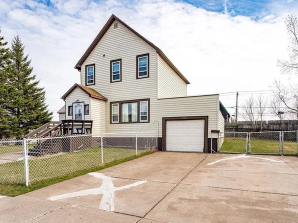 2406 W 1st St, Duluth, MN 55806