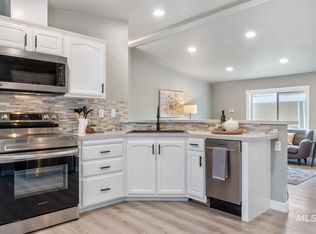 2345 N Iris Ln, Boise, ID 83704