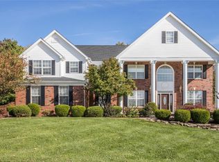 326 Merlin Dr, Weldon Spring, MO 63304