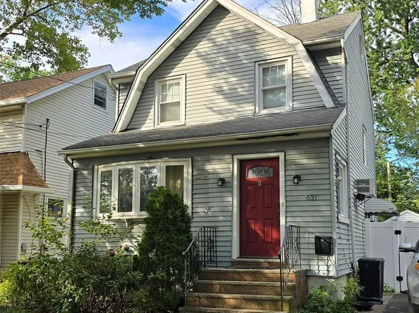 631 Martense Ave, Teaneck, NJ 07666