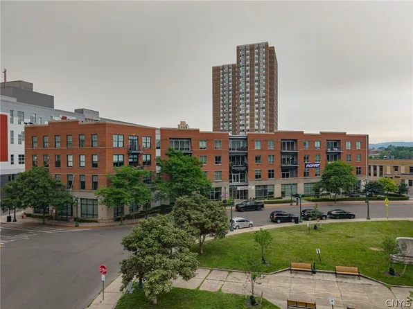 211 W Jefferson St #R-302, Syracuse, NY 13202